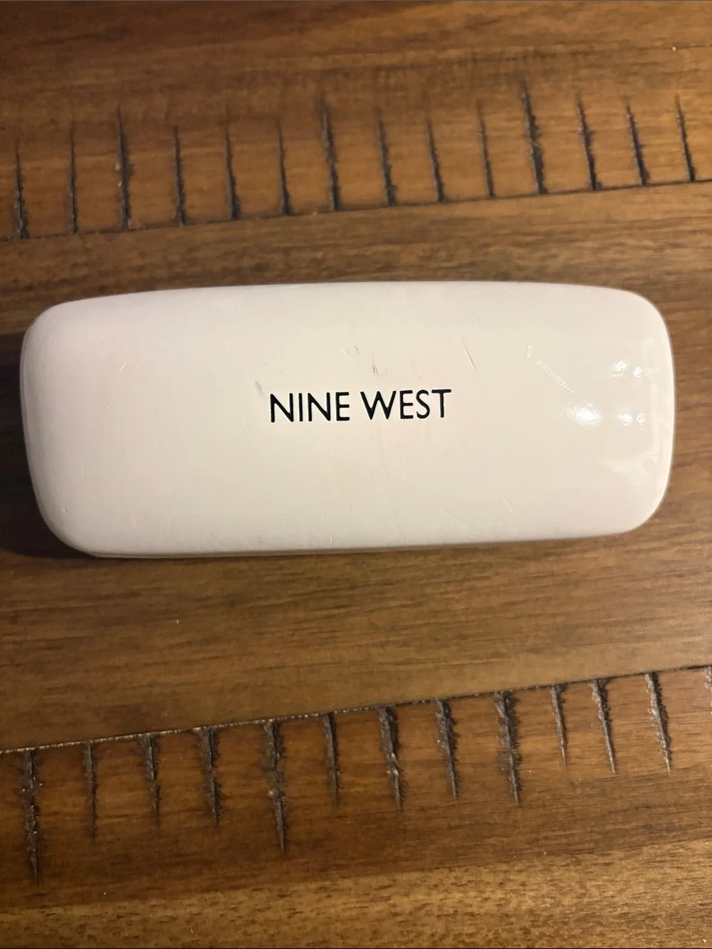 Nine West Glossy White Hard Eyeglass Case